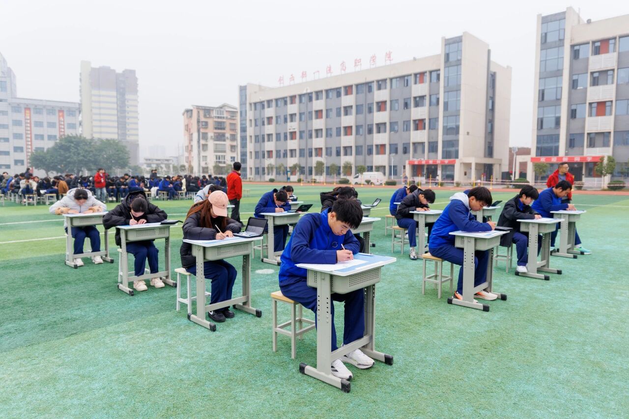 微信圖片_2025-12-04_151435_888 微信圖片_2025-12-04_151435_888